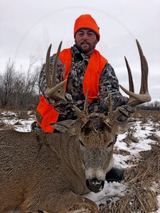 Look at this beast shot with Riverside Lodge in Manitoba Canada 2019